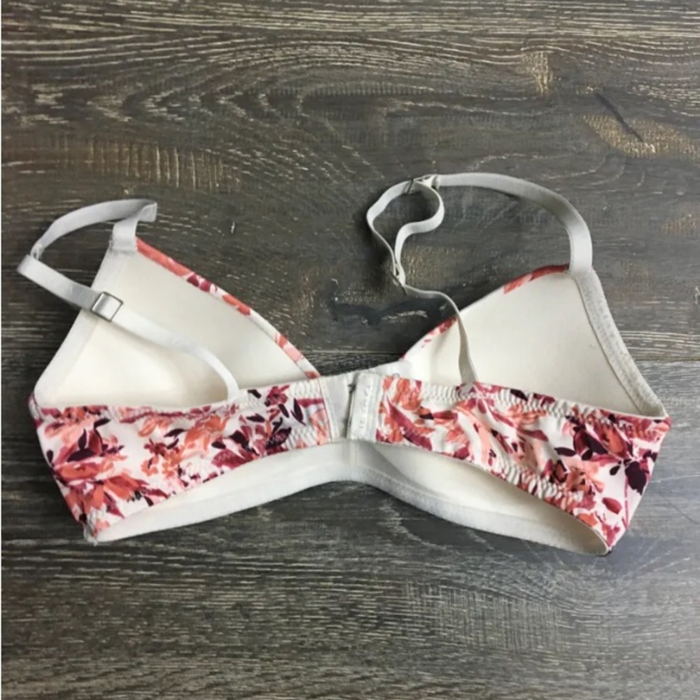 Tahari seamless wireless bra 34B - Picture 2 of 4